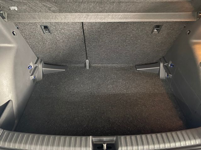 Fabia Tour 1.0 TSI LED+KAMERA+SHZ+EPH