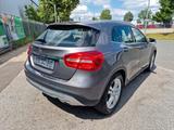 Mercedes-Benz GLA 200 *SHZ* Tempomat *Navi PDC Xenon Tüv neu * - gebrauchte Mercedes-Benz GLA 200 aus dem Jahr 2016
