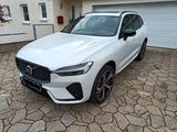 Volvo XC60 T8 AWD Recharge Ultimate Dark Vollauss. - Volvo XC60: Recharge Ultimate Dark