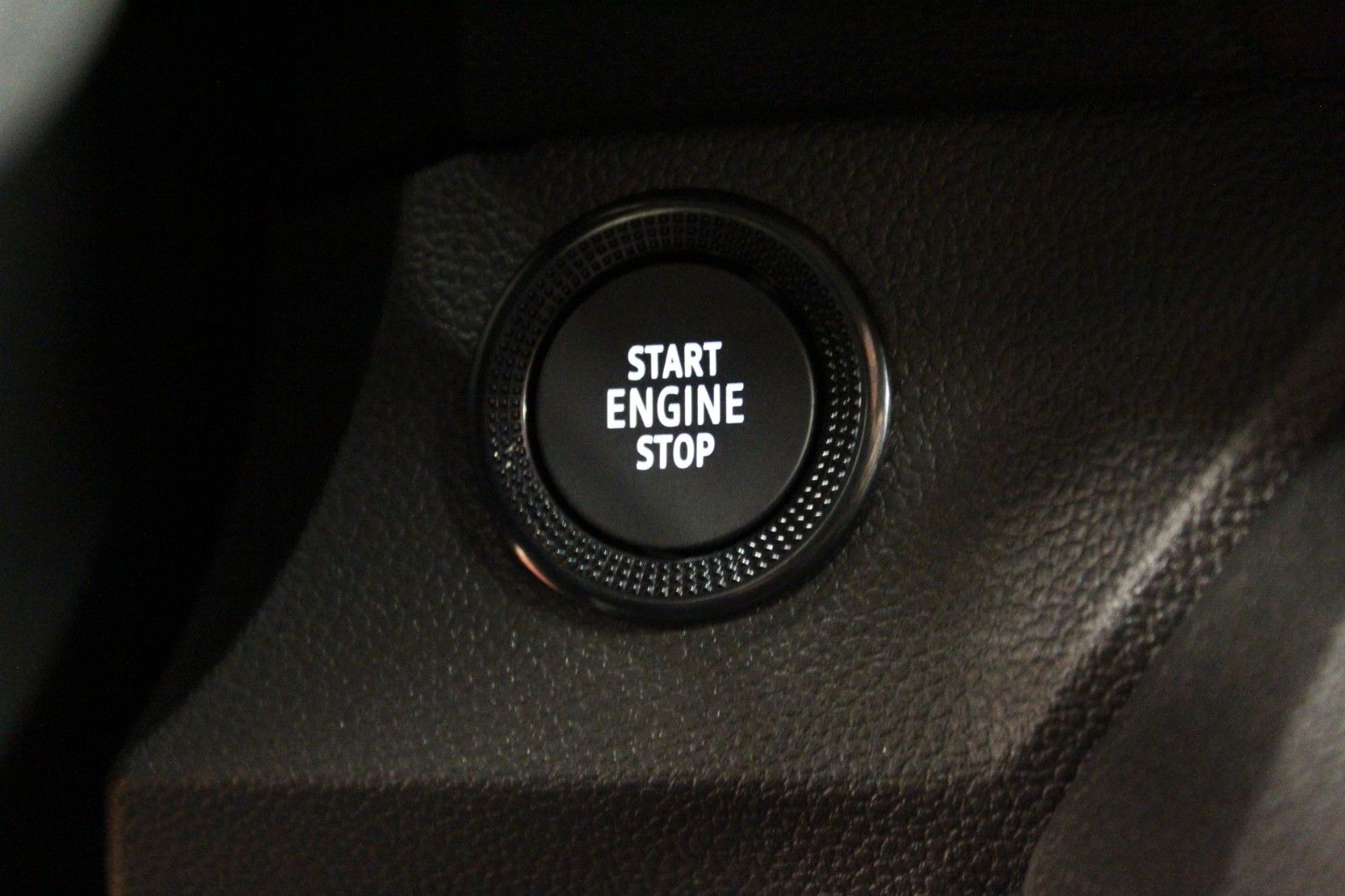 Fahrzeugabbildung Dacia Jogger Eco-G 100 Extreme+ 5-Sitzer *15240*