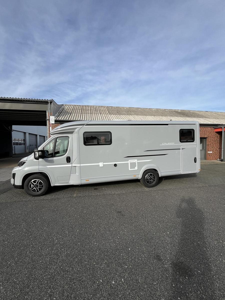 LMC Cruiser 740 EL T740 Neu MJ26*Aut.*Klima*