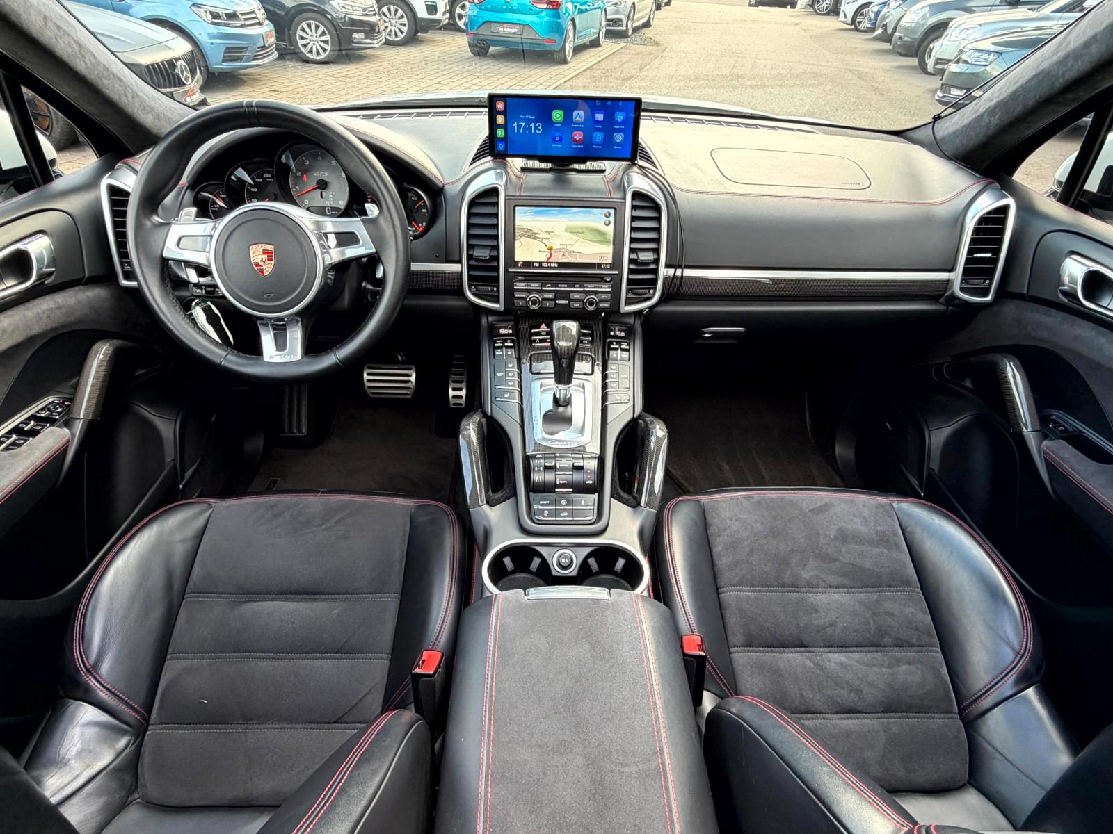 Porsche Cayenne GTS **APPROVED 9/2027** Pano_Luft_StandH