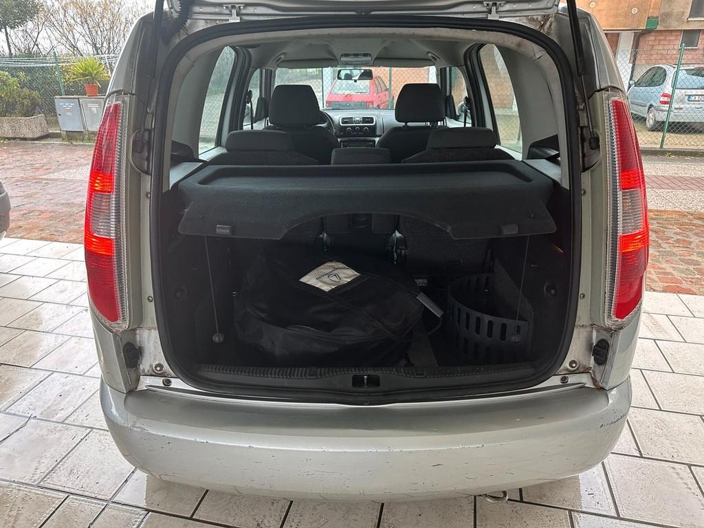 Skoda Roomster