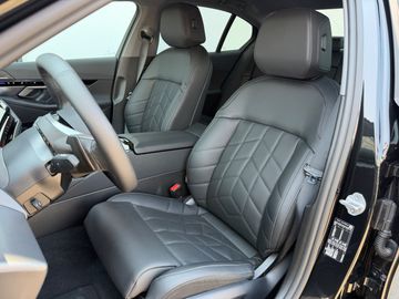 BMW 520 - 12