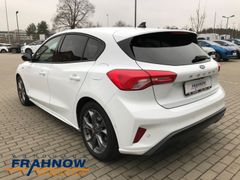 Foto Nummer 6: FORD Focus