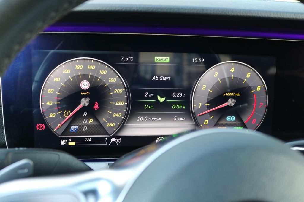 Car Image 28