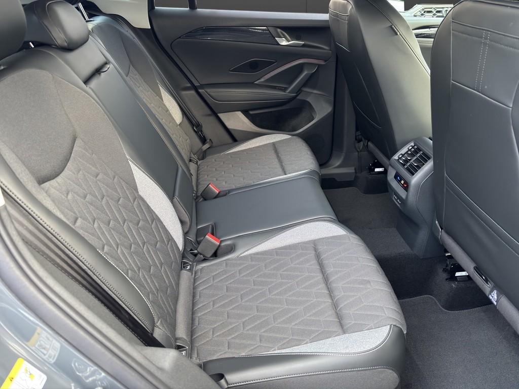 Volkswagen Tiguan Life 2.0 l TDI SCR DSG Energy AHK, 20 ́ Ca, миниатюра 15