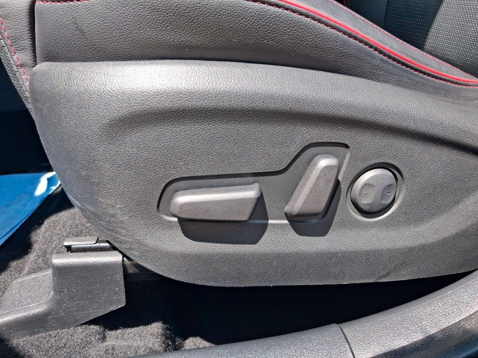Fahrzeugabbildung Kia Sportage GT-Line 4WD Leder Kamera Navi uvm.