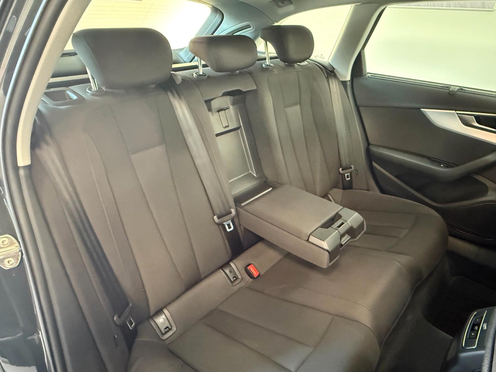Audi A4 Avant 35 TDI SPORT*PANO*LED*R.KAM*S-TRONIC*