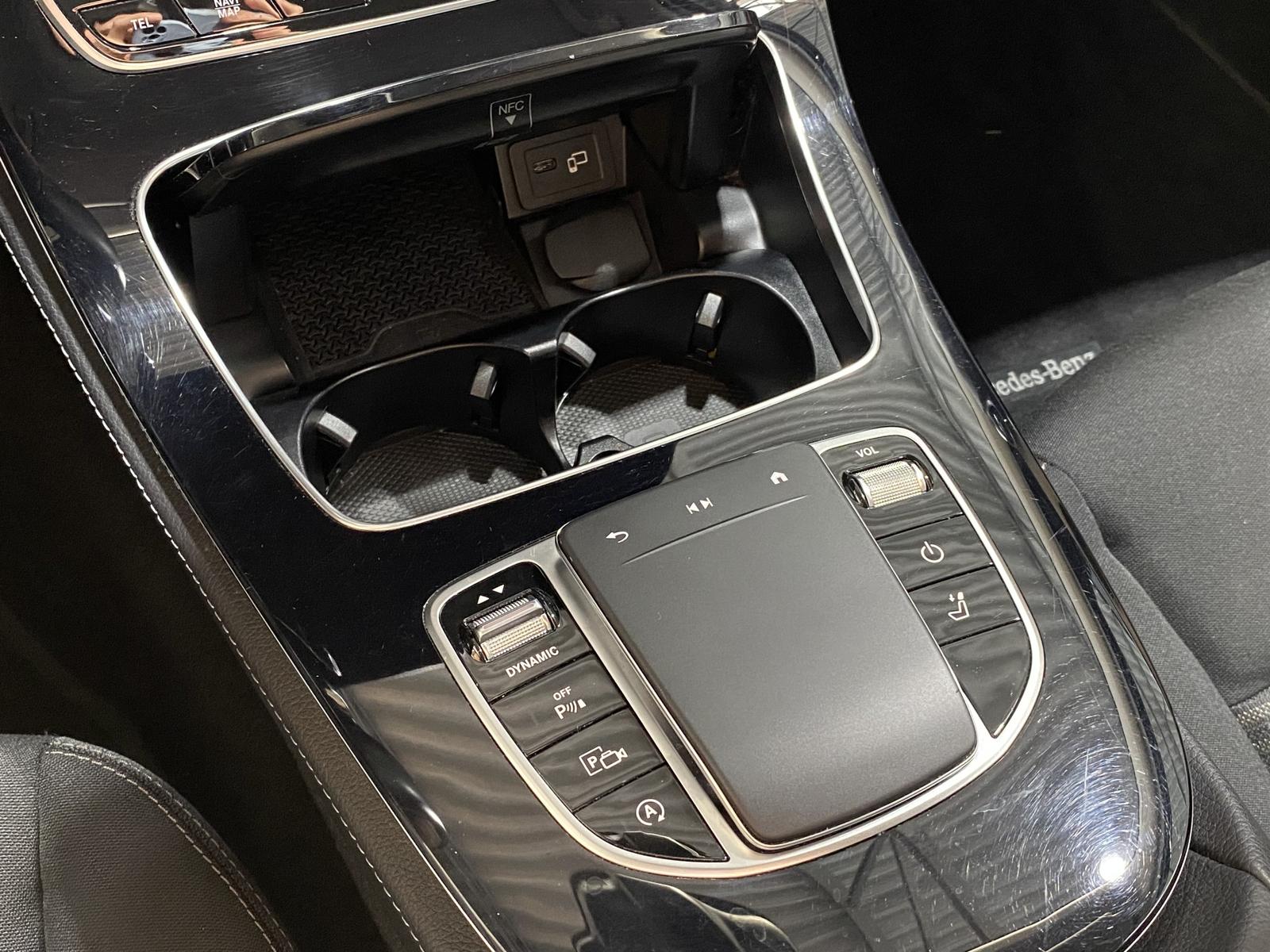 Mercedes-Benz E-Class Avantgarde*ACC*LED*Navi*R-Cam*SHZ*CarPlay*, миниатюра 28