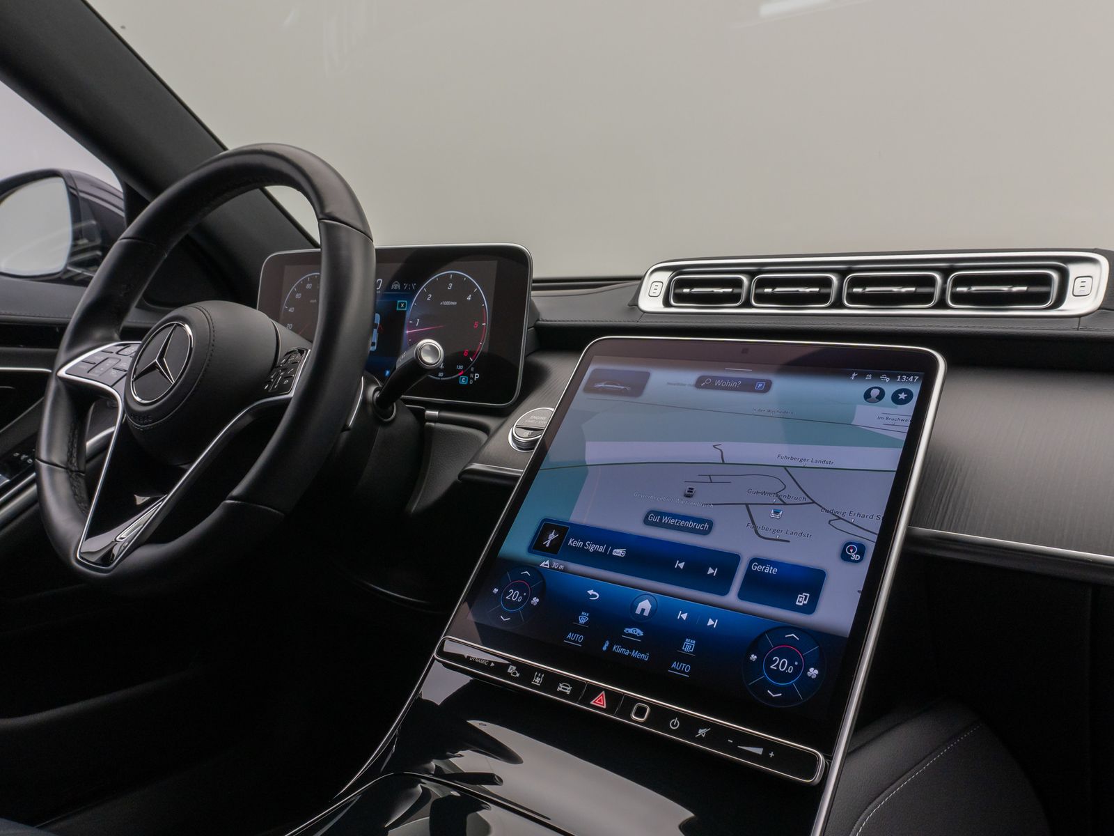 Fahrzeugabbildung Mercedes-Benz S 400d 4Matic 9G-Tronic360° HUD DAB SoftCose
