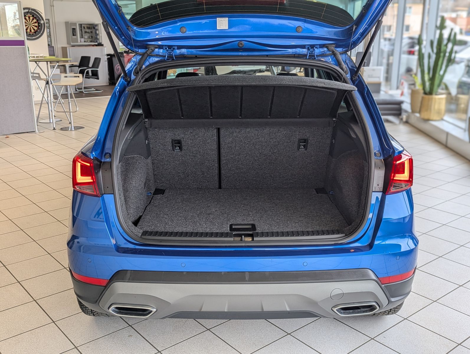 SEAT Arona 1.5 TSI DSG FR LED ACC Cam Dinamica AHK 18 - Image 16