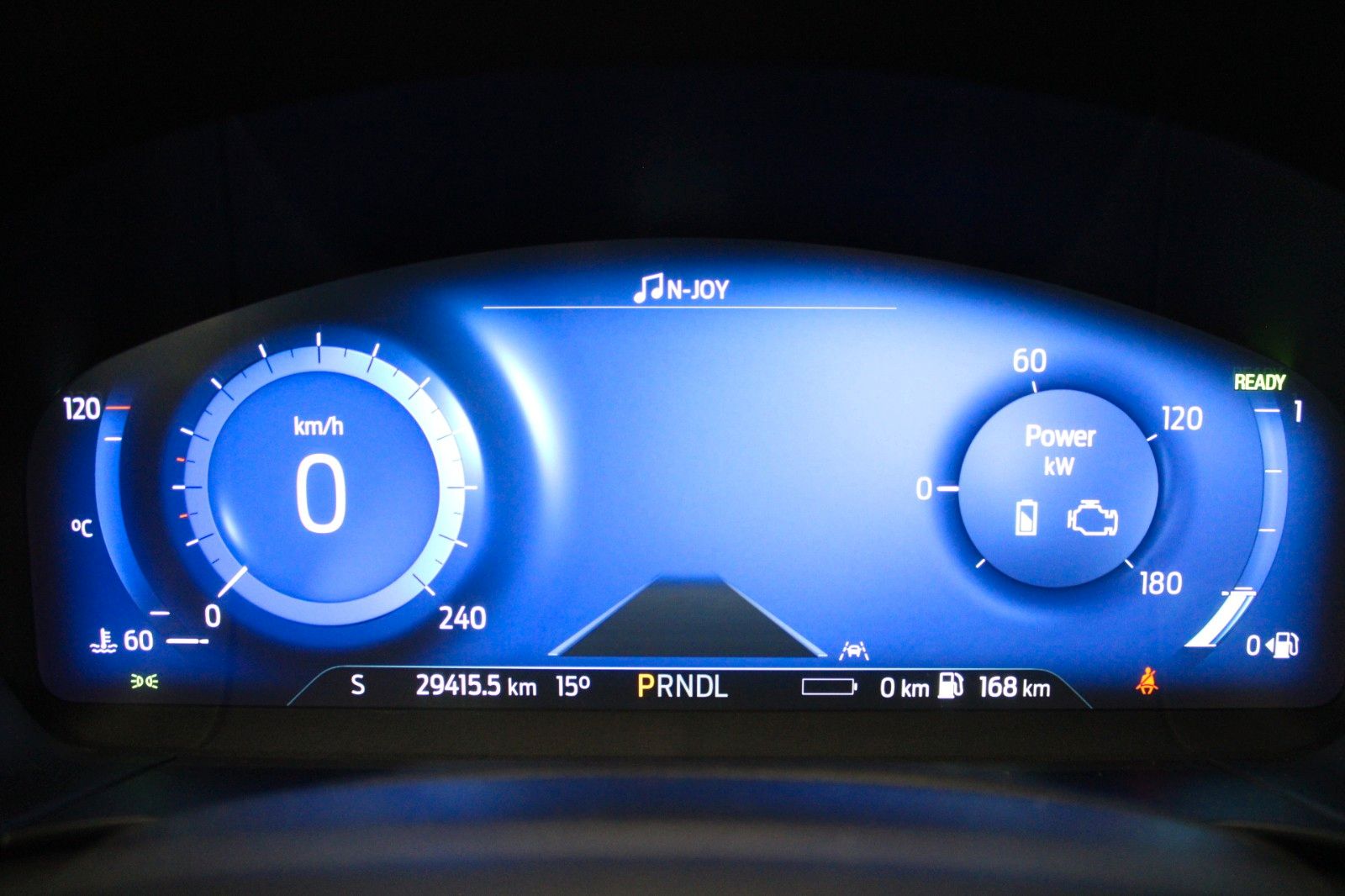 Fahrzeugabbildung Ford Kuga PHEV Aut. Titanium LED NAVI WinterPaket