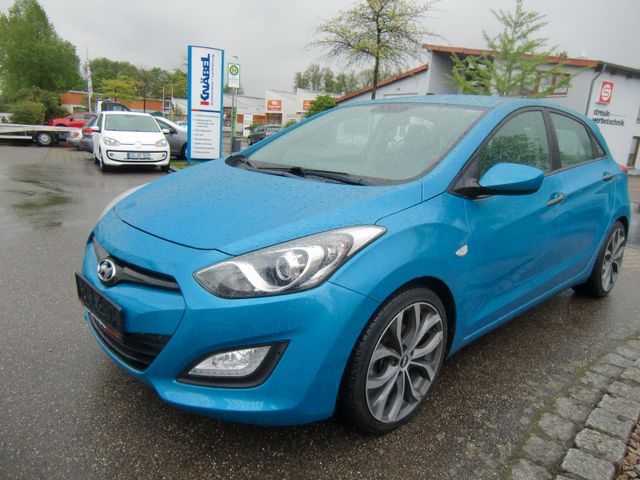 Hyundai i30 Classic/Klima/ALU/8-f. ber./Insp. neu