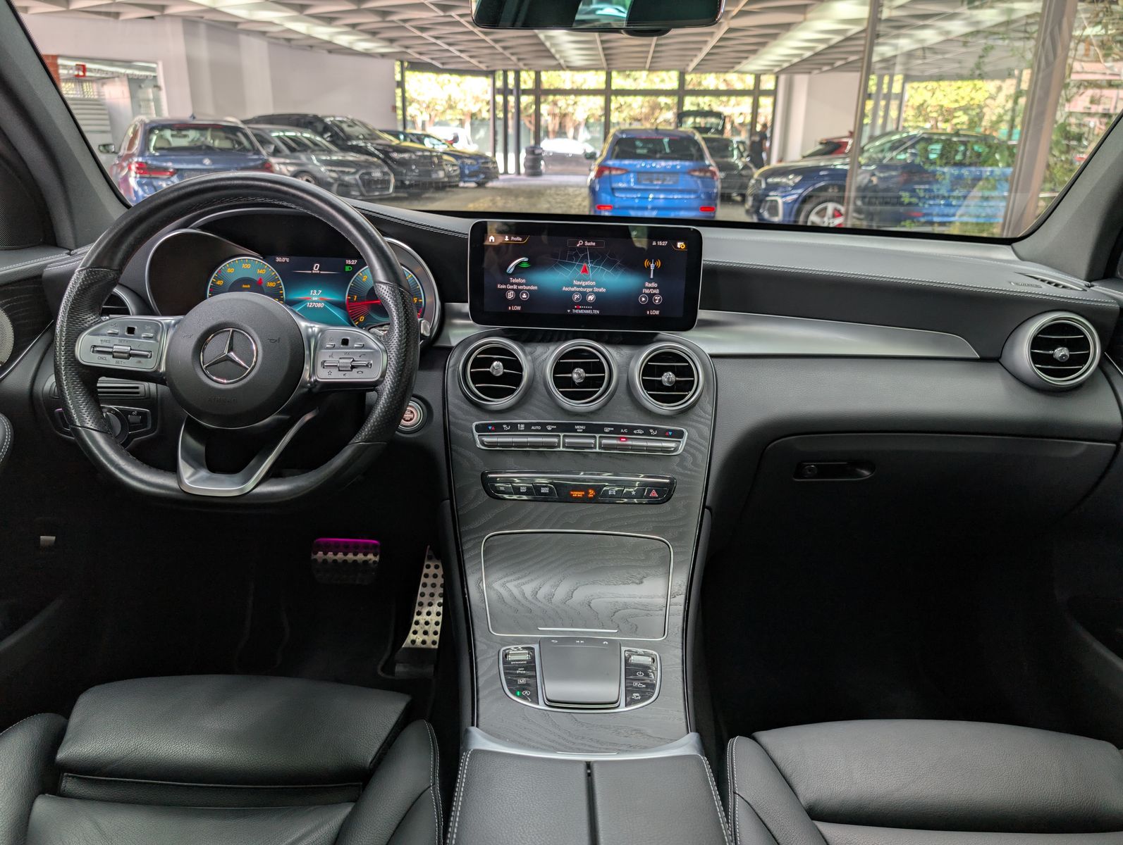 Fahrzeugabbildung Mercedes-Benz GLC 220 d Coupé 4M AMG PANO*360*HuD*MEMO*20"Voll