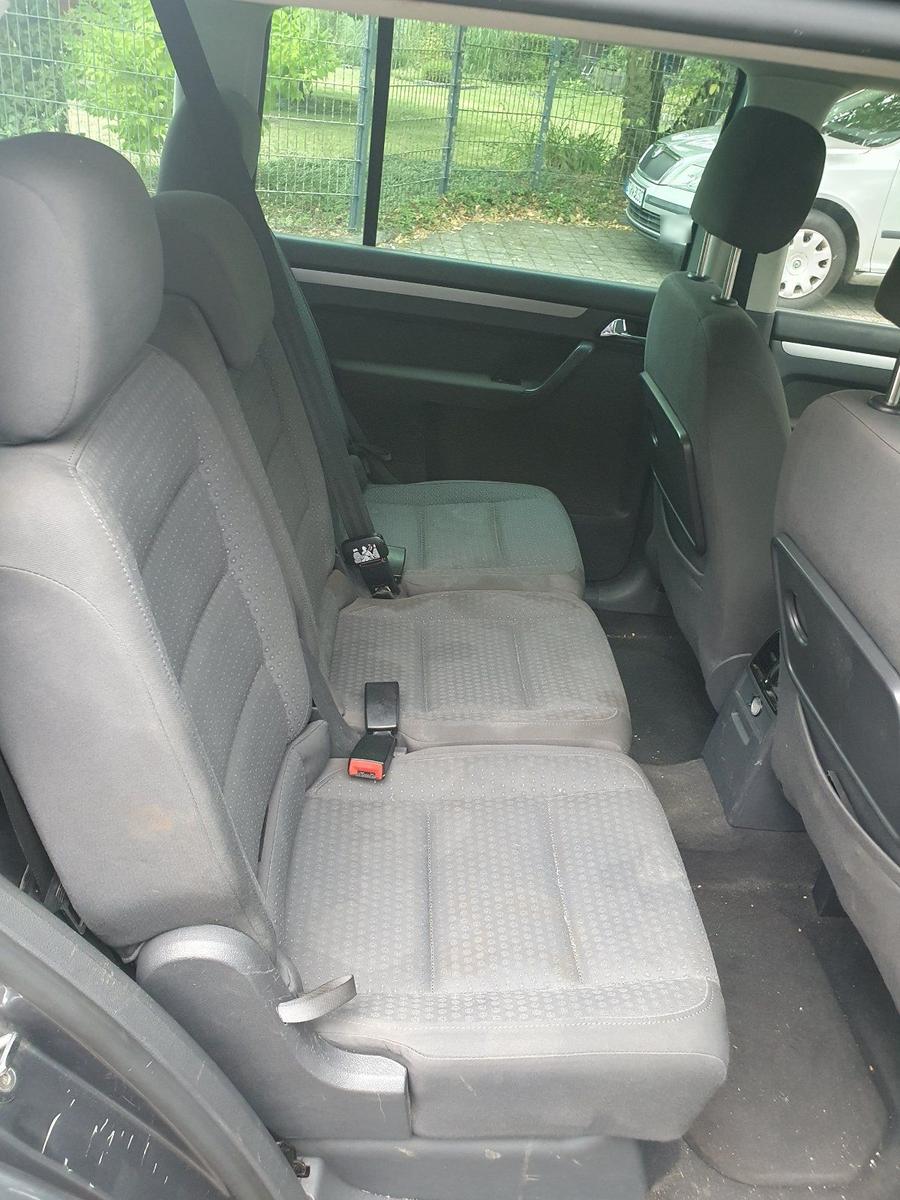 Volkswagen Touran 2006 — photo 13