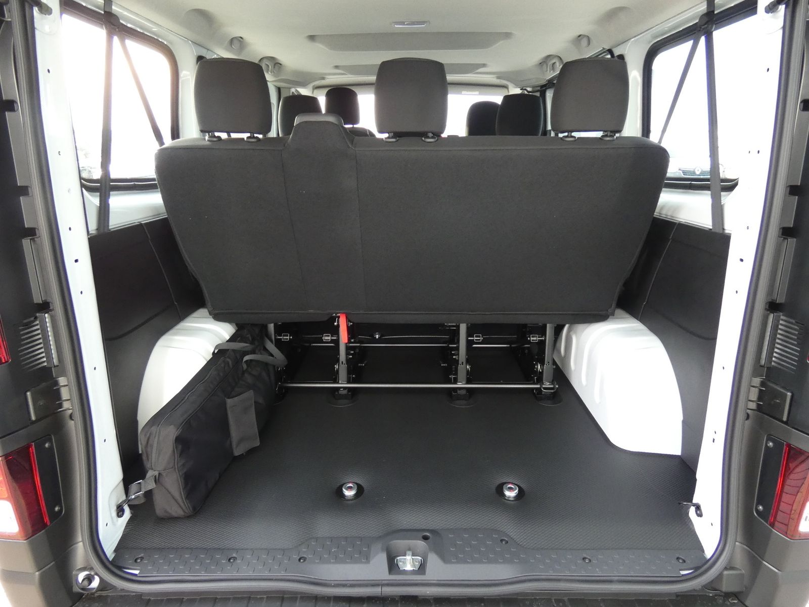 Renault Trafic - Bild 9