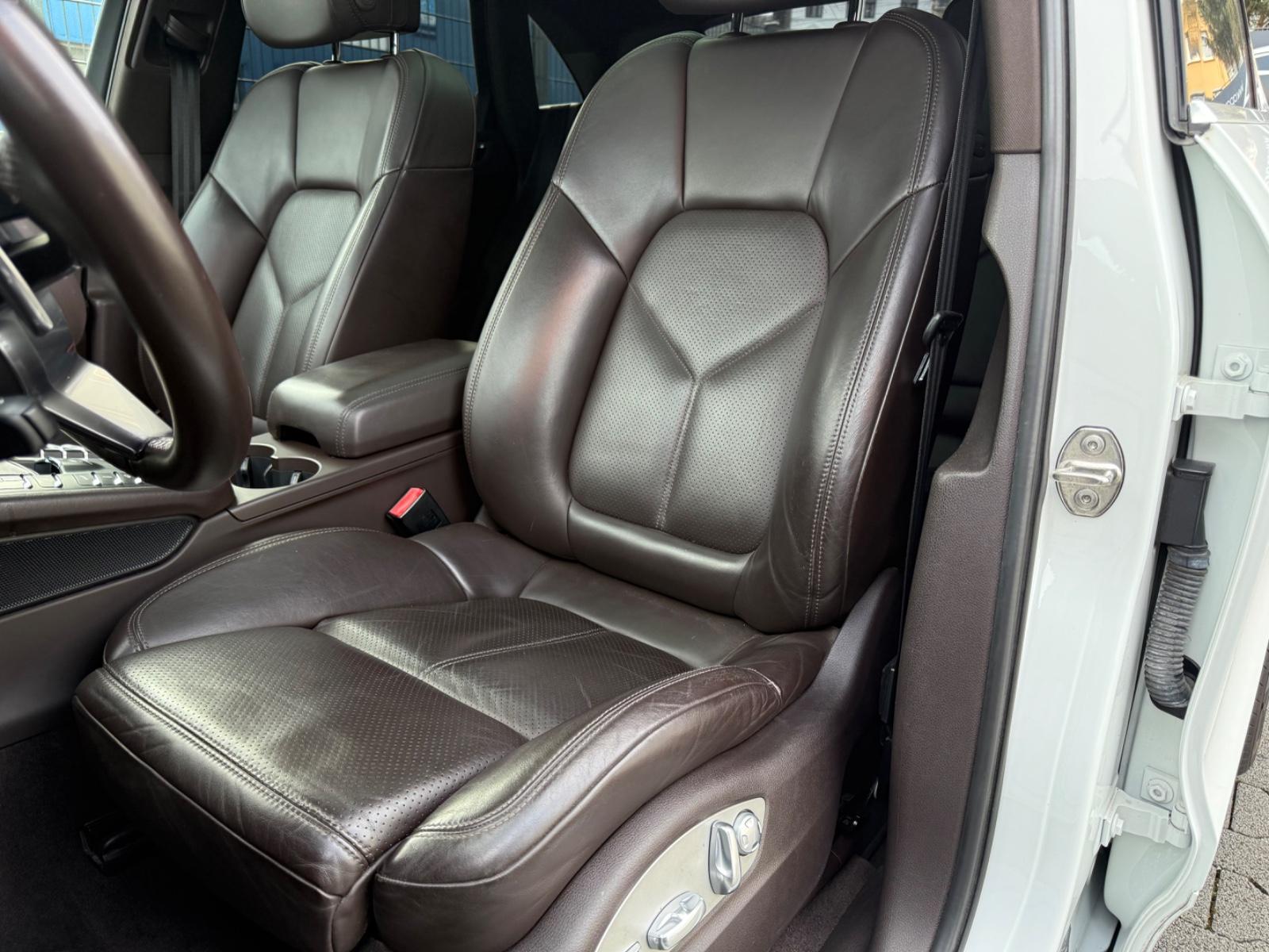 Porsche Macan S 3.0 PANO/AHK/LEDER/ACC/PCM/LM20/2.HD/MEM