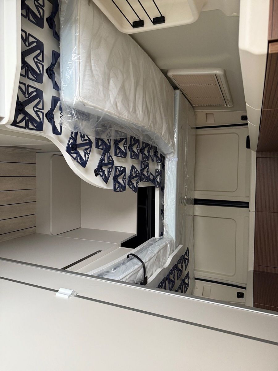 Fahrzeugabbildung Westfalia Columbus 640 E 180 PS Automatik Premium/Navi