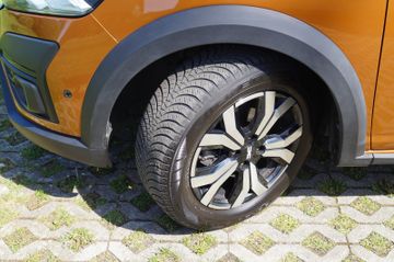 Dacia Sandero Stepway Expression+ NAVI-LED-SHZG-PDC-
