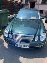 Mercedes-Benz E 320 CDI 4MATIC T AVANTGARDE Avantgarde - Mercedes-Benz E 320 mit Diesel-Antrieb: Kombi