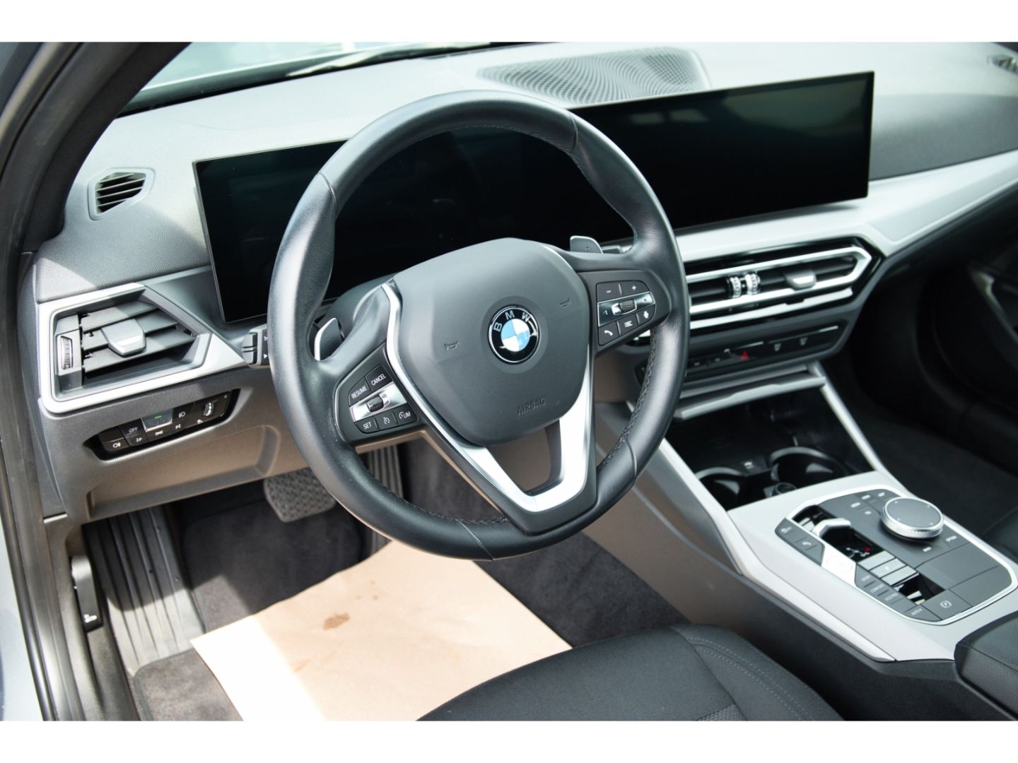 BMW 318 d Touring Navi LED ACC SHz DAB Apple CP foto 13