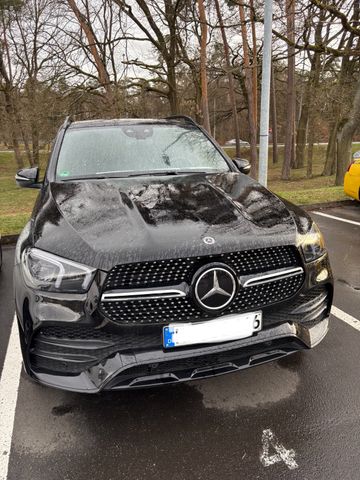 MERCEDES-BENZ GLE 300 d 4MATIC -