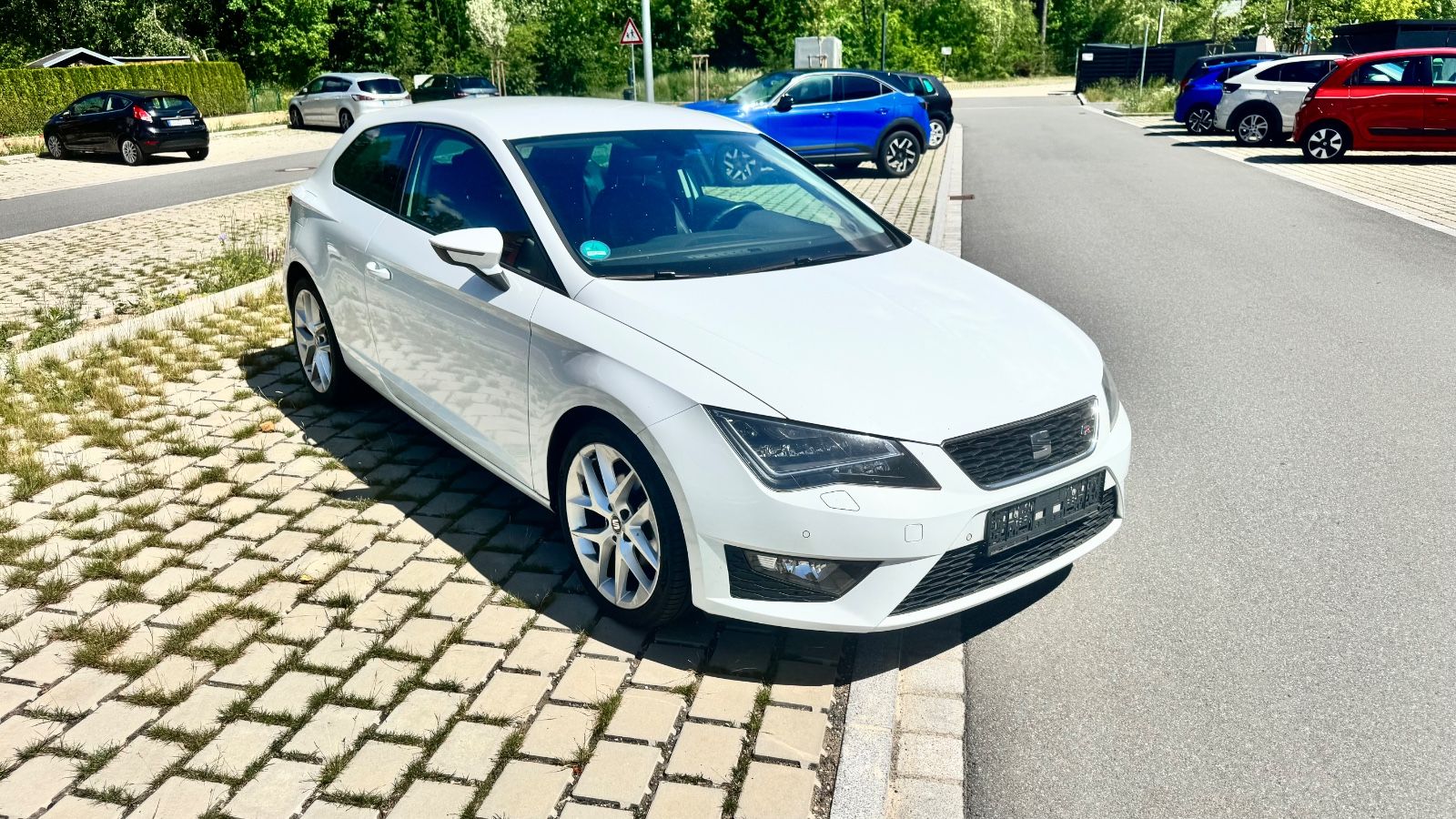 SEAT Leon SC 1.4 TSI FR CarPlay Navi LED 