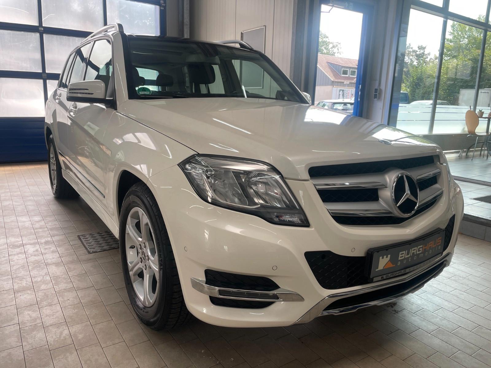 Mercedes-Benz GLK 200/7G/PANO/SHZ/KLIMA/LED/AHK/