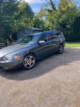 Volvo VOLVO V70 (II) - Volvo V70: Ii