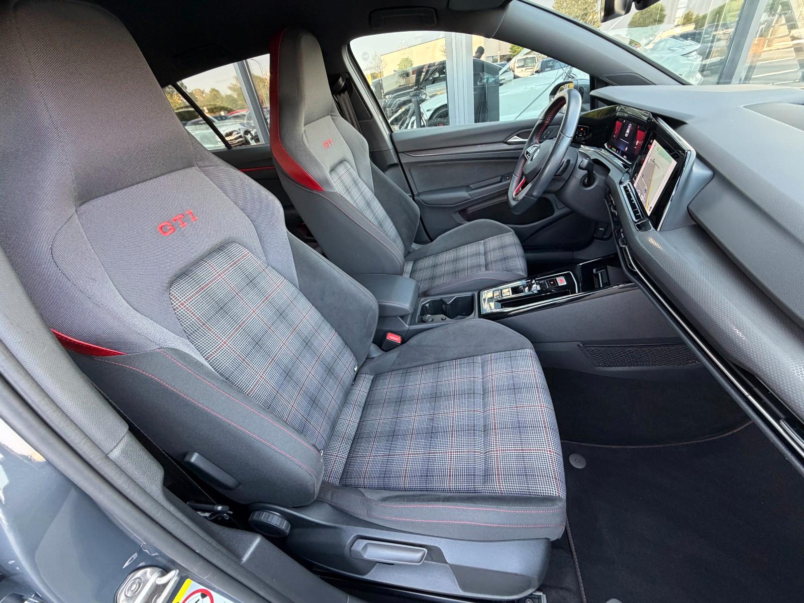 Volkswagen Golf VIII DSG GTI IQ-Light Alcantara Virtual, миниатюра 16