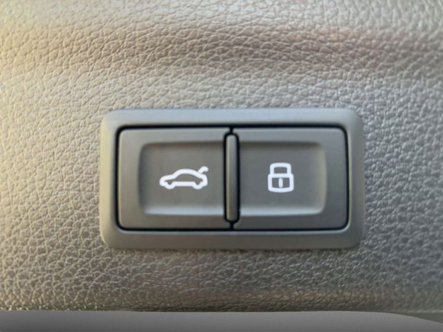 Q3 35 TDI ADVANCED LED+360°+AHK+VCP+SMARTPHONE I