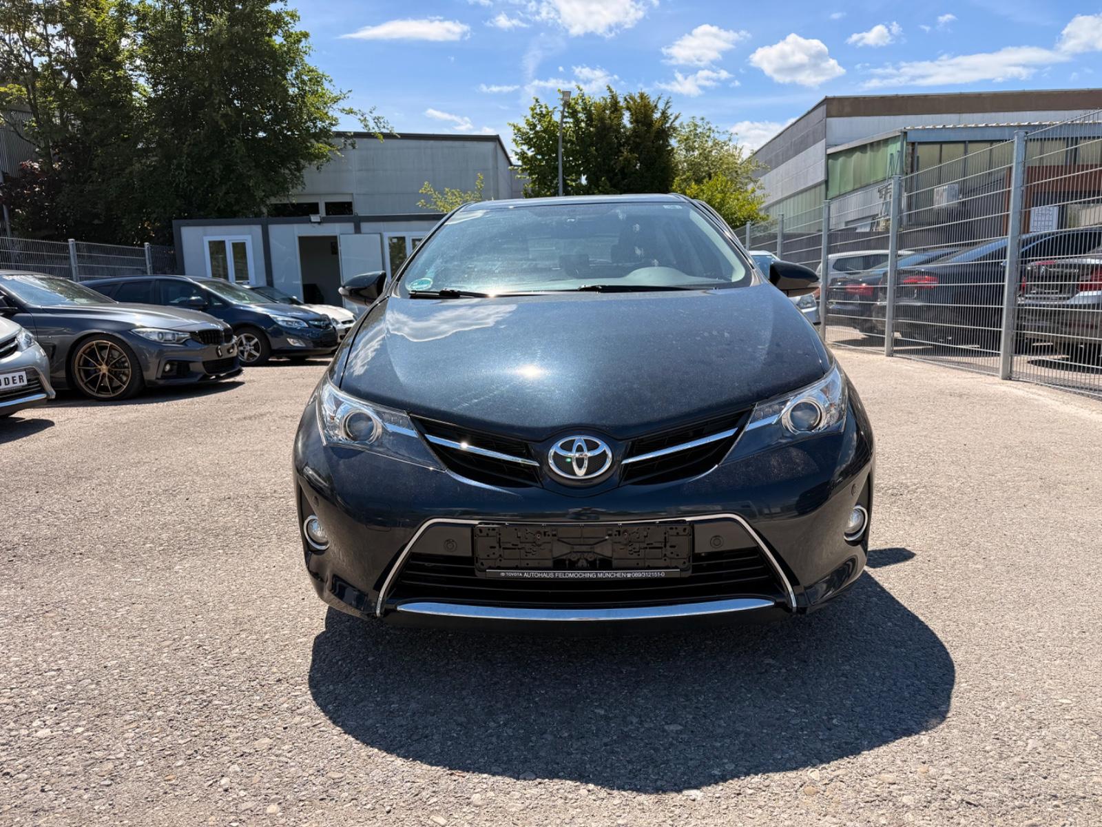 Toyota Auris Start Edition-Klima-Scheck-ParkPilot-Shz