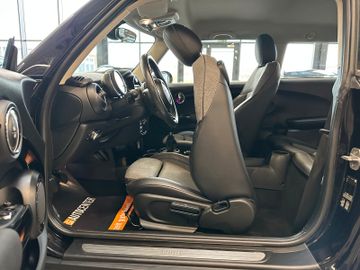 MYAUTOCENTER – Gebraucht- und Jahreswagen mit Werkstattservice in Pfaffenhofen MINI ONE Mini 3-trg. *2. Hand*Klima*SHZ*Bluetooth*LED