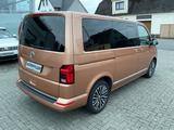 Volkswagen T6.1 Multivan GenSix TDI DSG 4M Zusatzhzg AHK - Volkswagen T6 Multivan mit Anhängerkupplung
