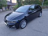 Volkswagen Polo Highline Garantie+DCPro+StHZ+LED+APP+ACC+8f - Volkswagen Polo mit Benzin-Antrieb: Standheizung