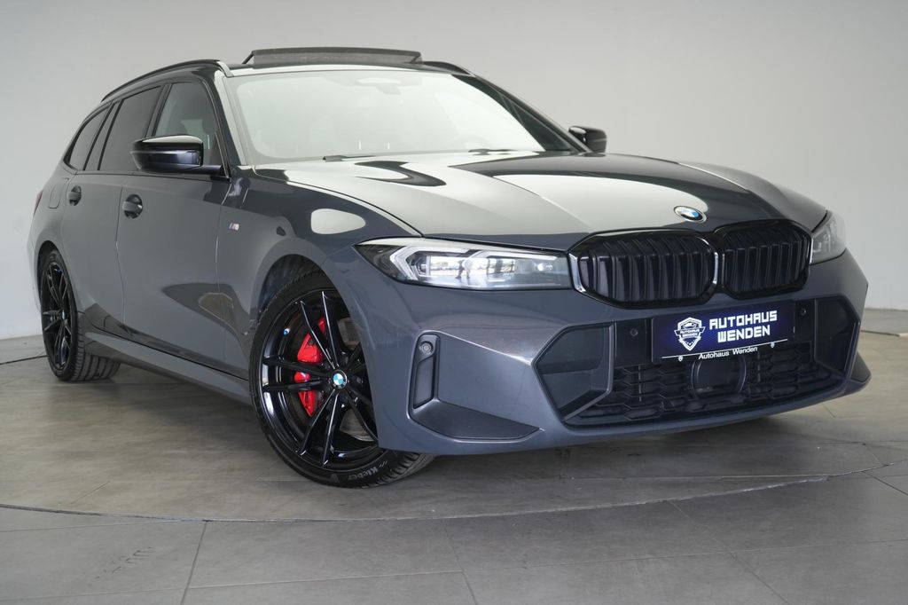 Image of BMW 330