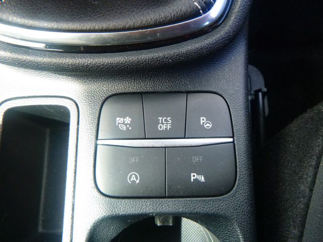 Fahrzeugabbildung Ford Fiesta 1.0 Titanium >55.800KM/Kamera/Navi/Sitzh<