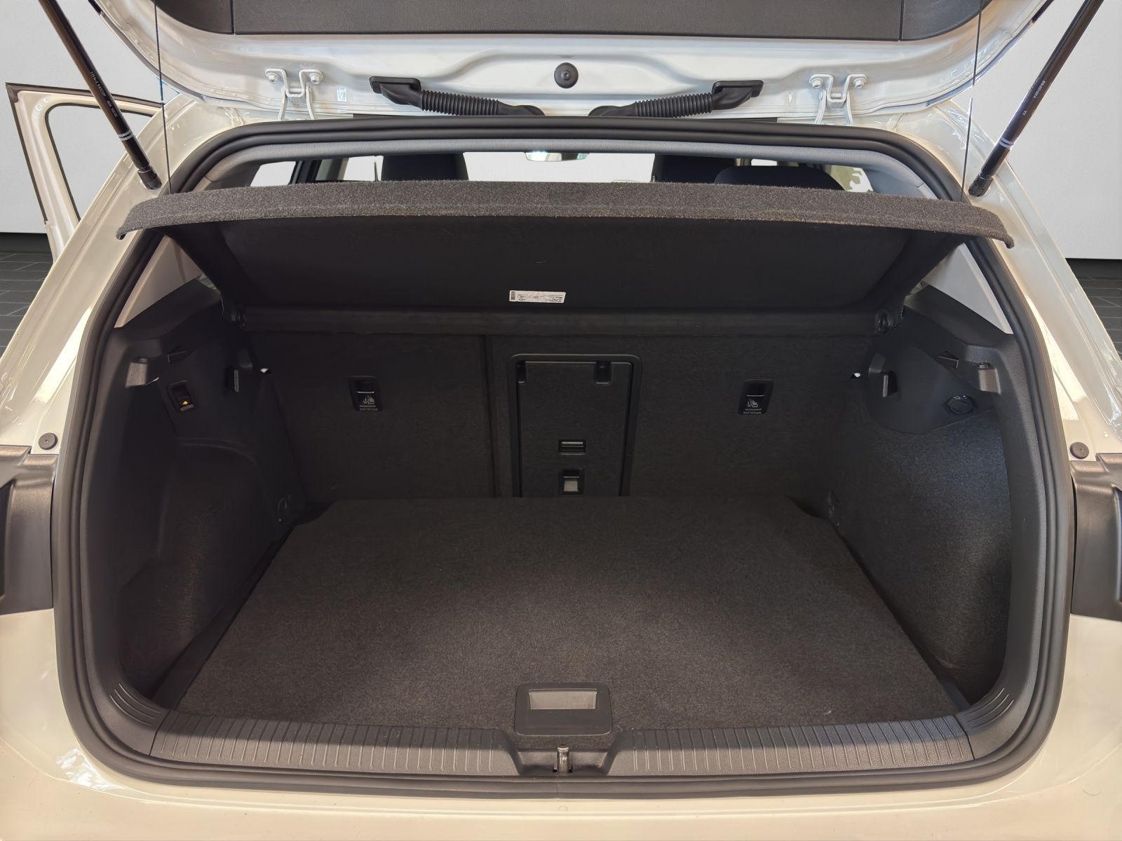 Volkswagen Golf - Bild 16
