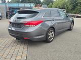 Hyundai i40 cw Style - Hyundai aus 2014