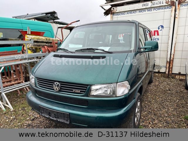 Volkswagen T4 Multivan 2.5 TDI 75 KW GRÜN