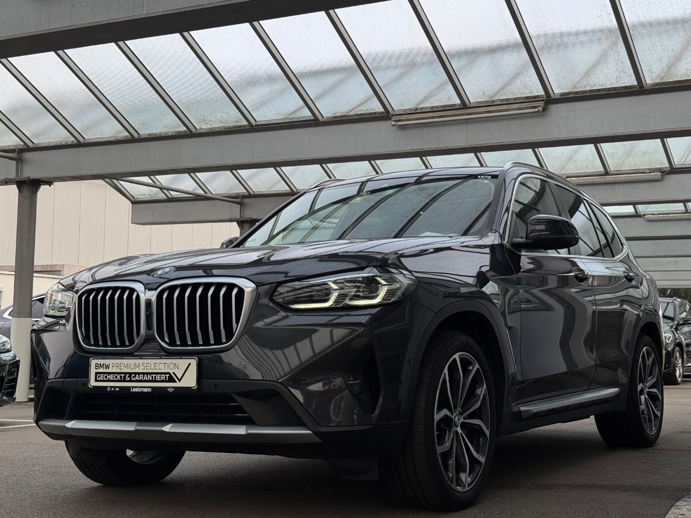 Fahrzeugabbildung BMW X3 xDrive30i 20Zoll/GSD/StandHz 2 JAHRE GARANTIE