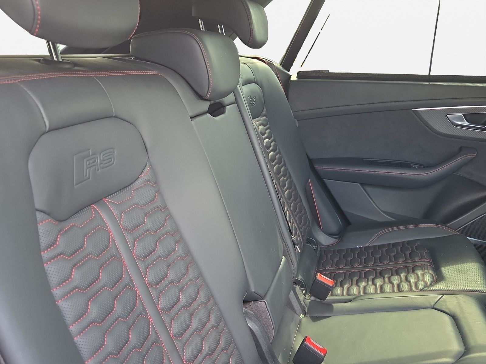 Audi RSQ8 - Bild 16