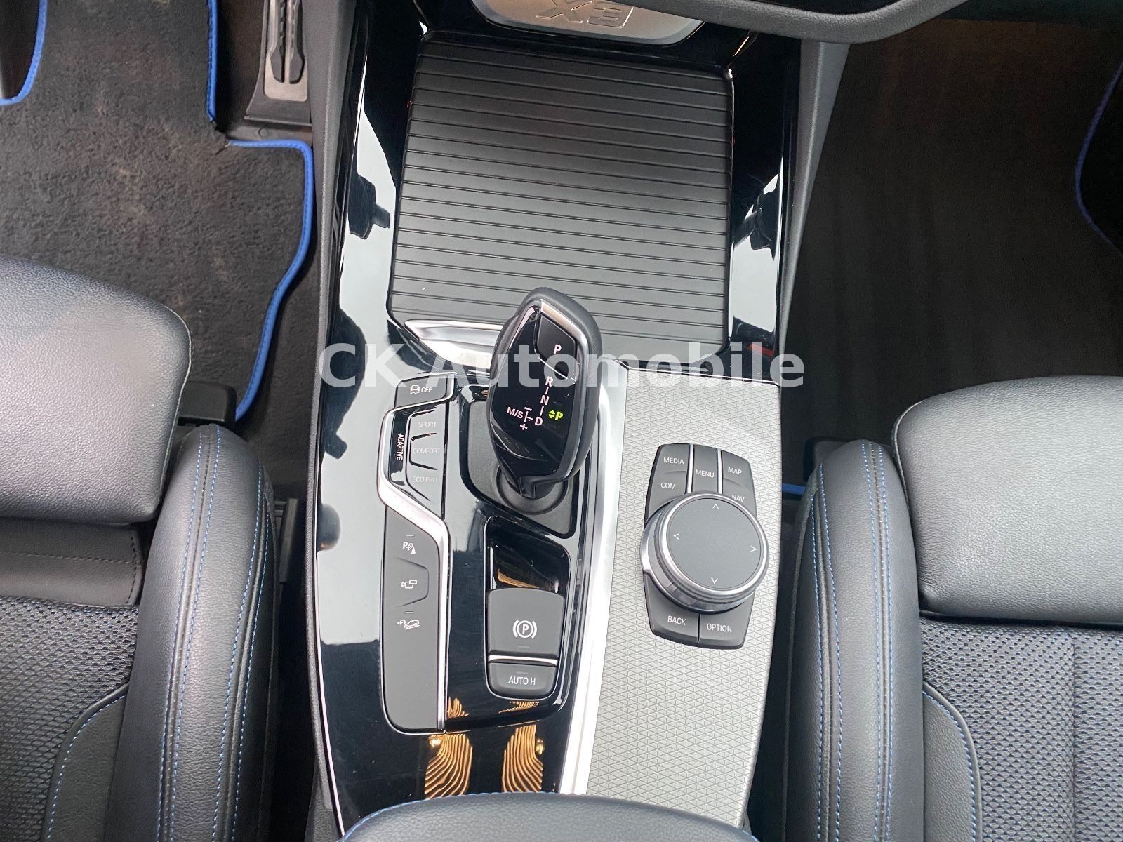 Fahrzeugabbildung BMW X3 xDrive30d M-Sport/Shadow-Line/Head-Up/LED/ACC