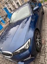 BMW 320i Luxury Line Automatik Luxury Line - BMW 320 Unfallwagen