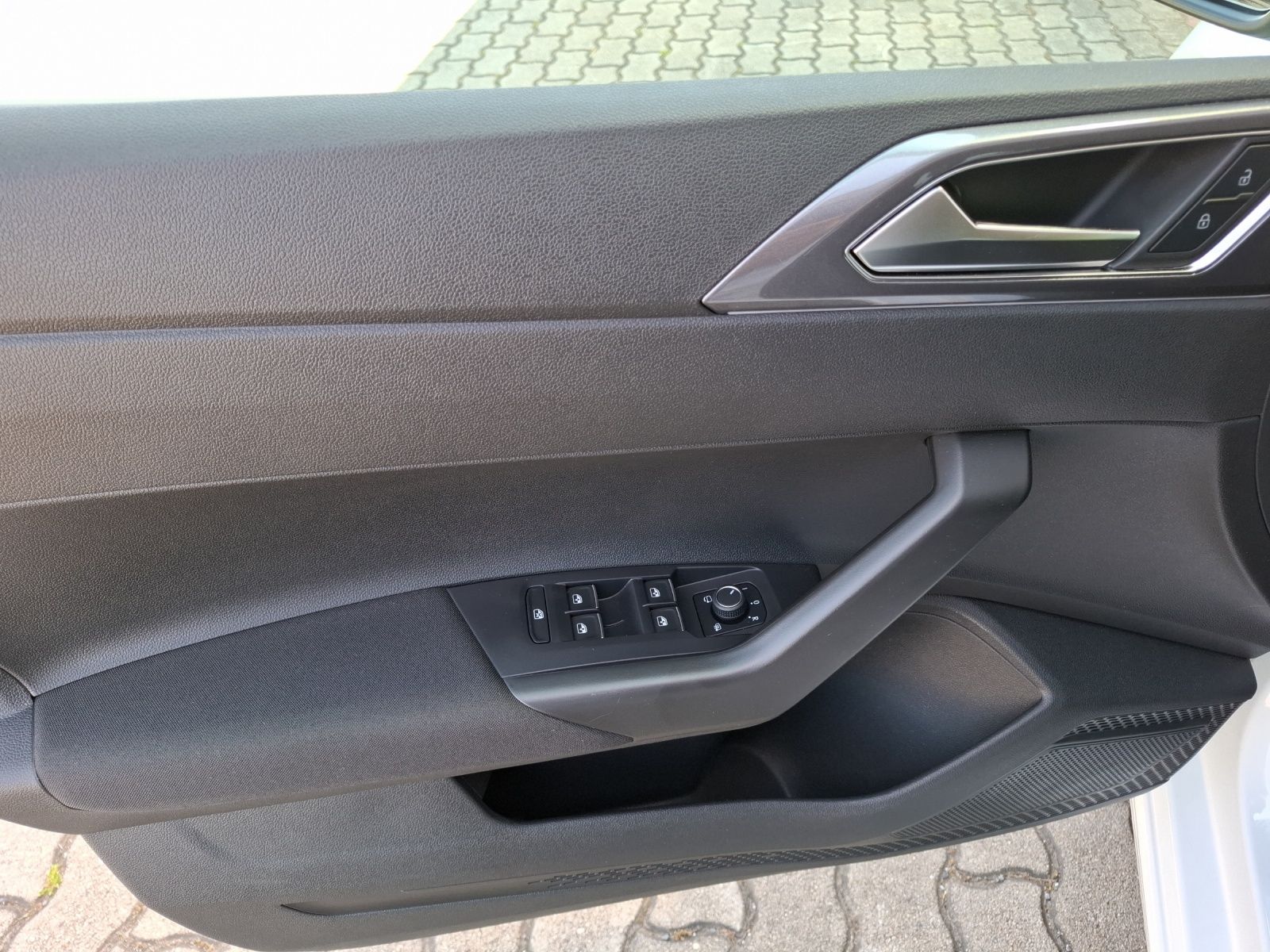Fahrzeugabbildung Volkswagen Polo TSI Style DSG Matrix Navi AID ACC RFK SH LM