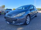 Peugeot PEUGEOT 307 2.0 16V HDi FAP 5p. Féline - Peugeot 307 mit Diesel-Antrieb: 2.0