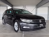 Volkswagen Passat Variant AUT ACC Massage RFK NAVI SH Key - VW Passat Variant Gebrauchtwagen in München