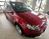 Volkswagen Polo  Cross DSG/Xenon/1.Hand/47tkm - Volkswagen Polo mit Benzin-Antrieb: 1.4