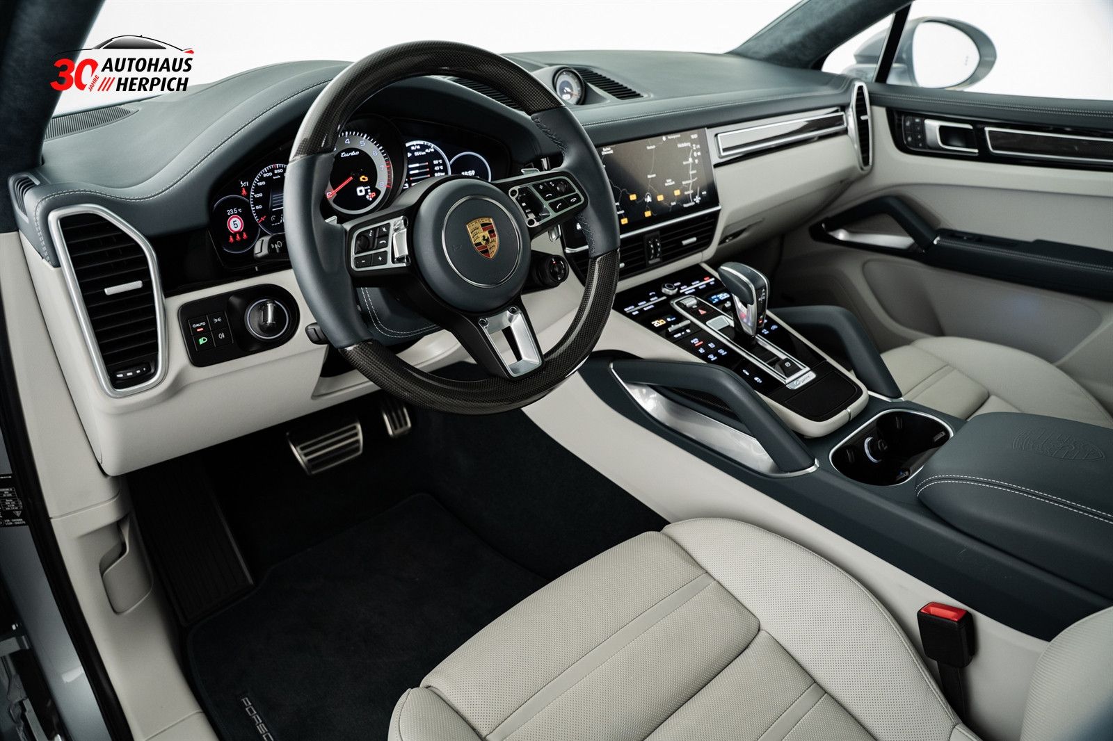 Porsche Cayenne Turbo Coupé 22" BiColor Carbon SAGA HAL  foto 10